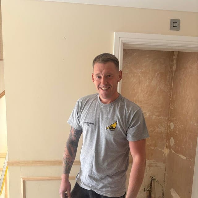 Sam Worthington, plumber at Askern Plumbing